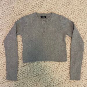 Brandy Melville Quarter Button Grey Cropped Long Sleeve